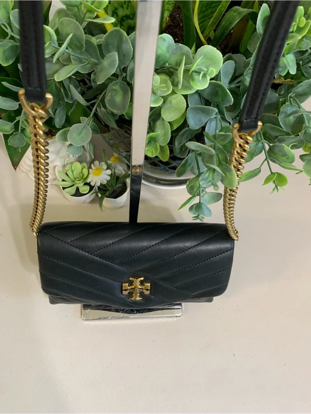 Tory Burch compact quilted